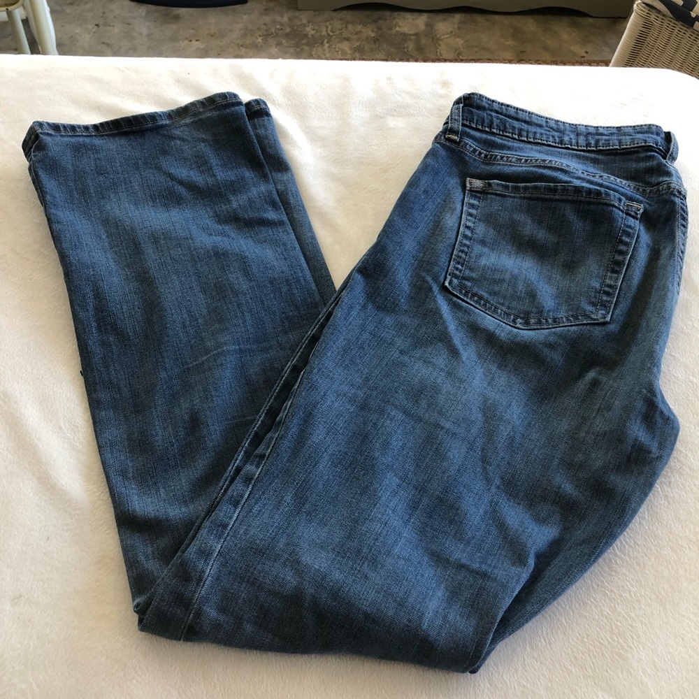 Gap Women's Sexy Bootcut Fit 12/31